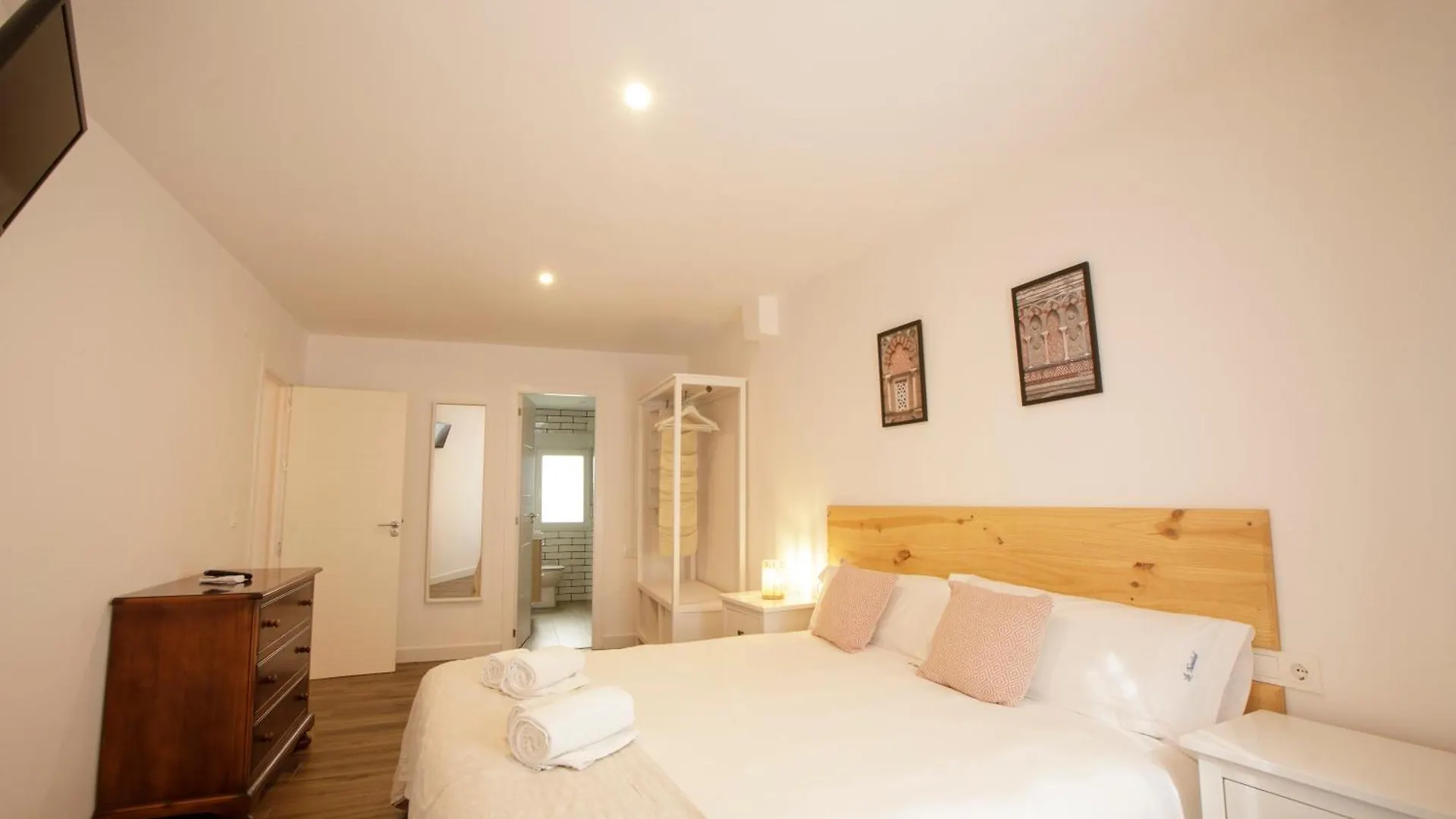 Apartament Apartamentos El Balcon De La Trinidad Cordoba - Great Location Hiszpania