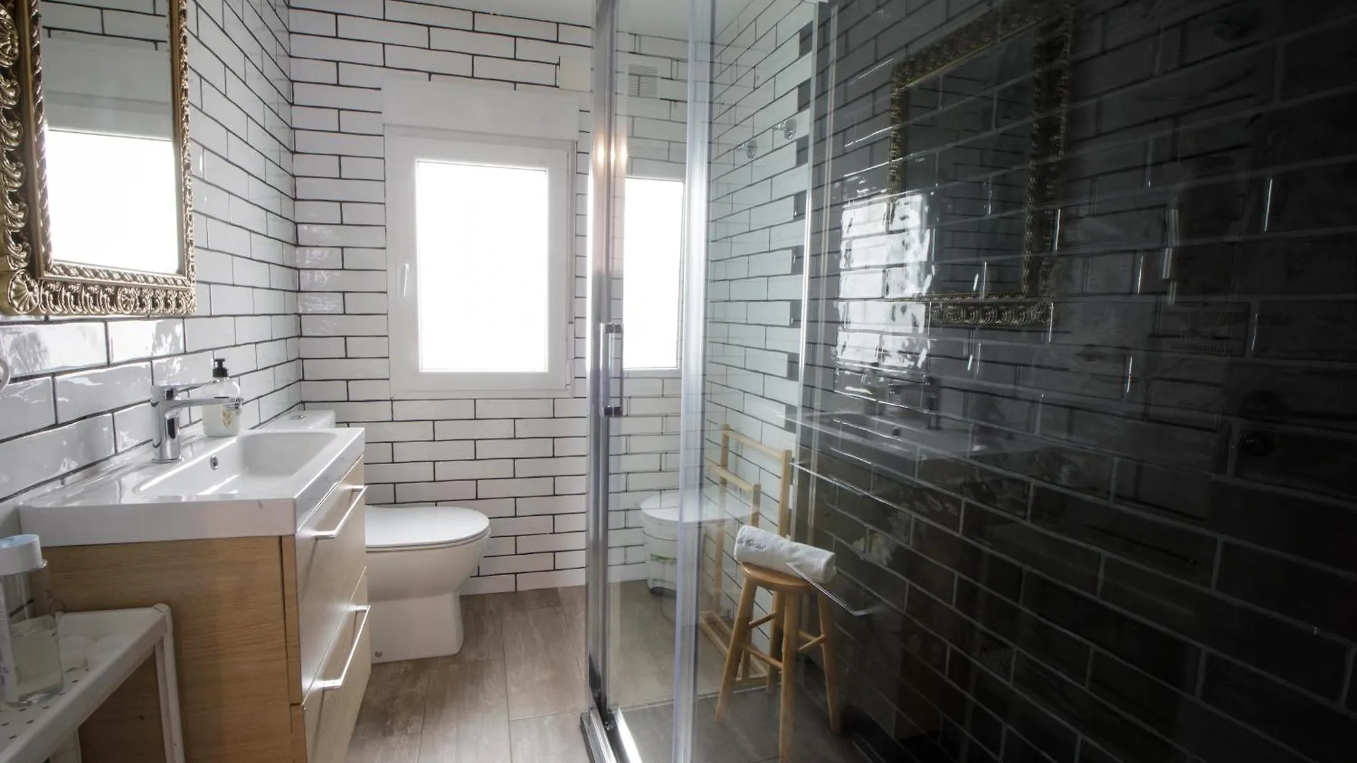 Apartamentos El Balcon De La Trinidad Cordoba - Great Location 0*,